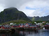 Häusern rund um den Hafen von Å - Lofoten